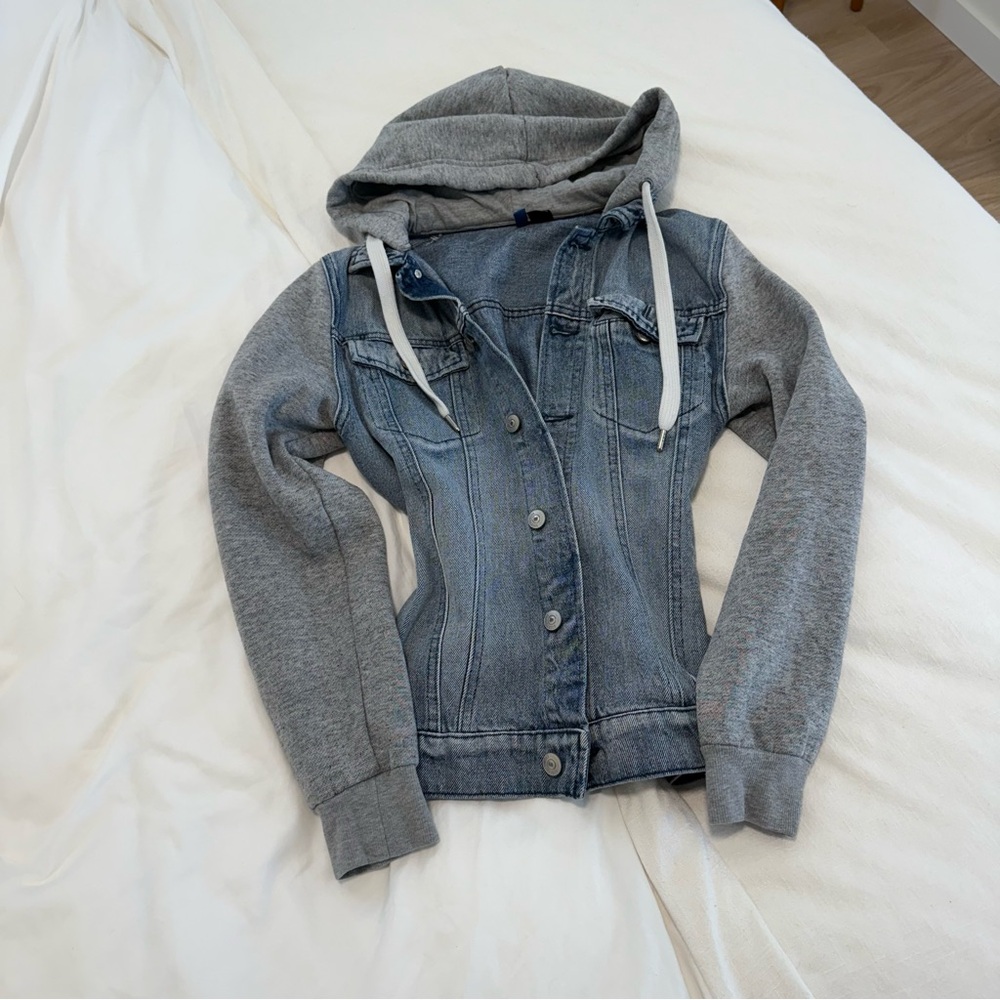 H&M Blue Jean Jacket with Gray Sleeves